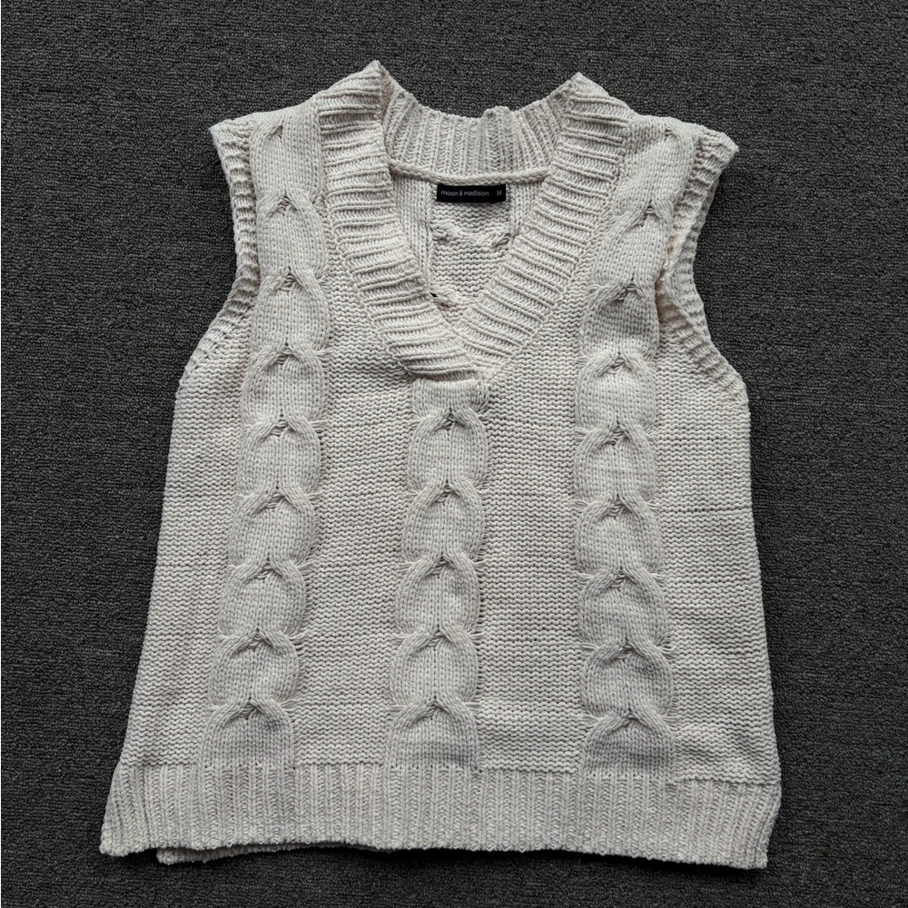 Women's Cream Cable Knit Sweater Vest